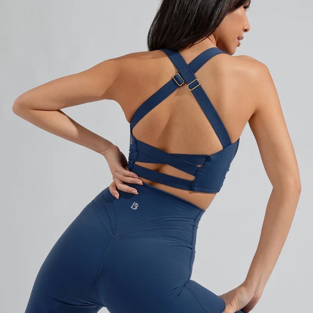 Buffbunny candy wrap sports bra in baked blue - Picture 2 of 6